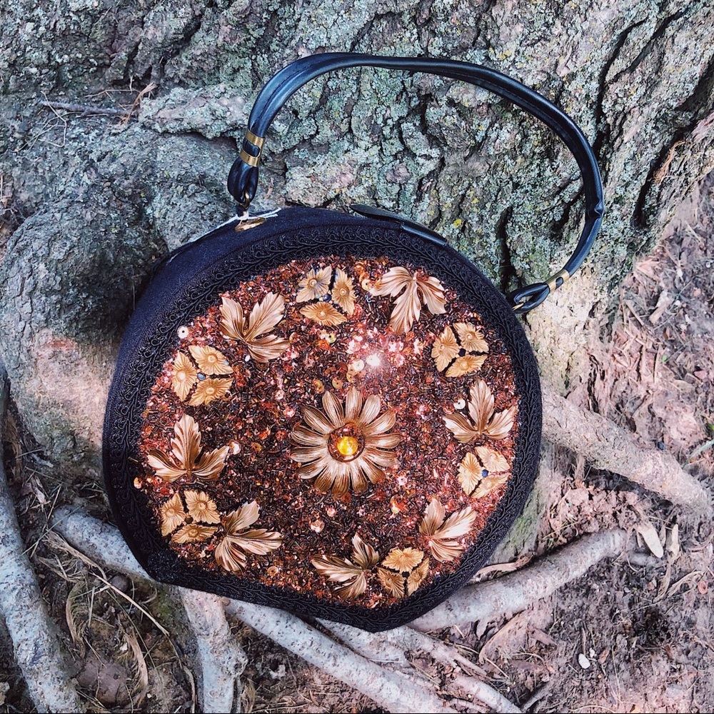 Vintage box purse